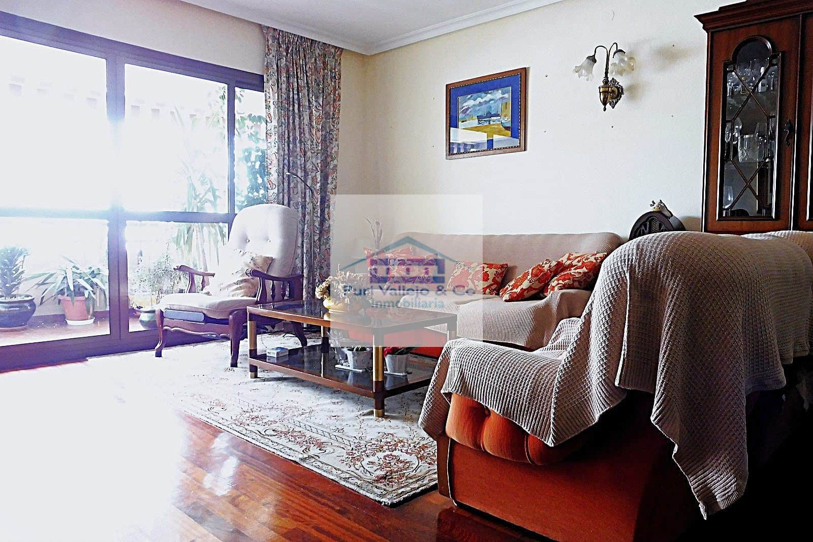 Piso con amplia terraza y espléndidas vistas. - Foto 4