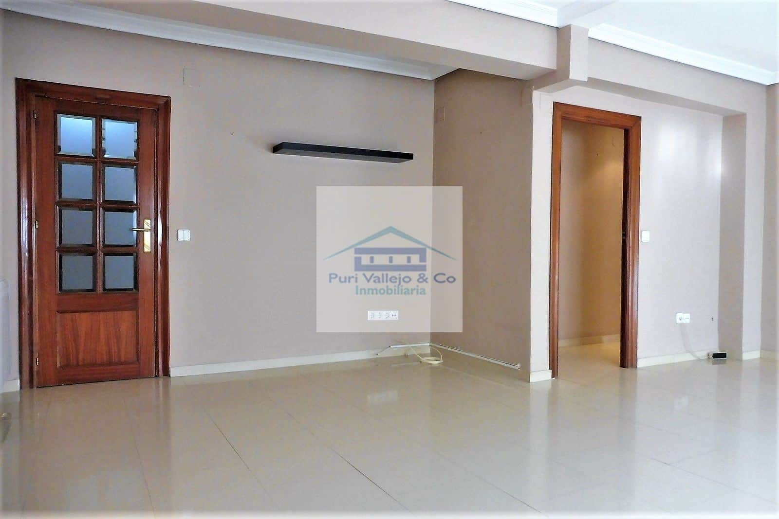 Amplio piso de 3 habitaciones con terraza. - Foto 5