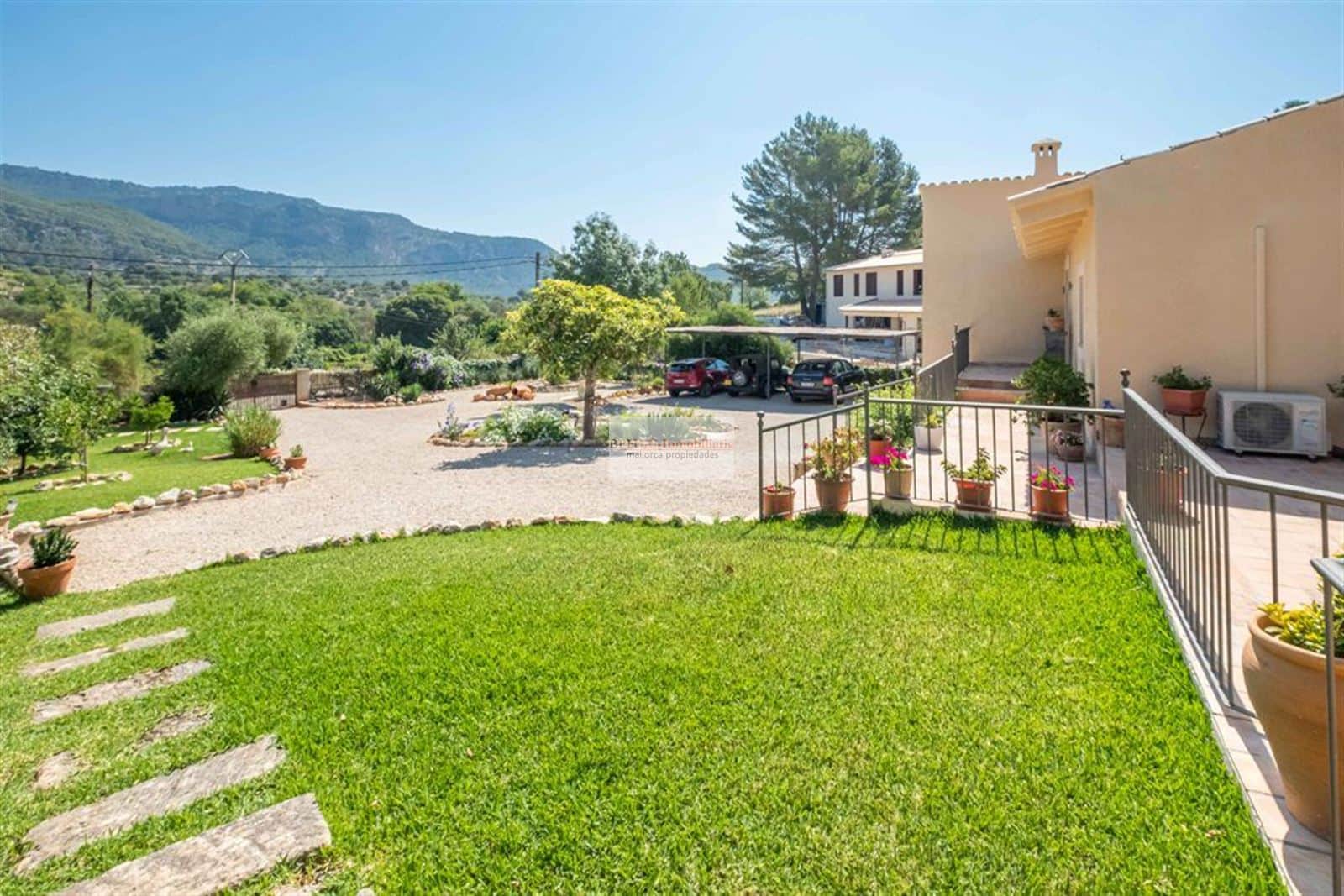 Chalet con piscina en Puigpunyent - Foto 3