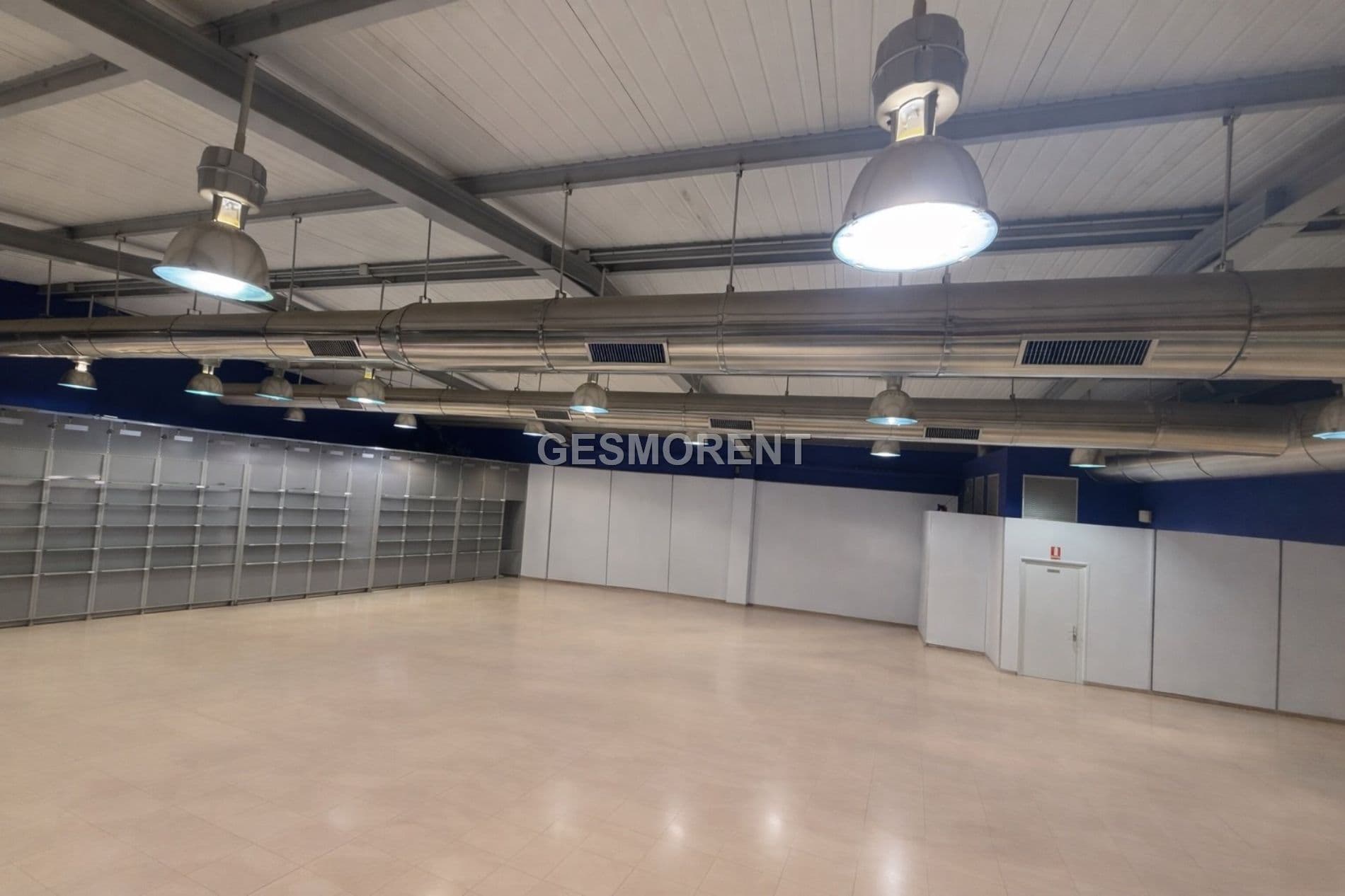 LOCAL COMERCIAL - NAVE EN VENTA EN MANACOR CENTRO - Foto 3