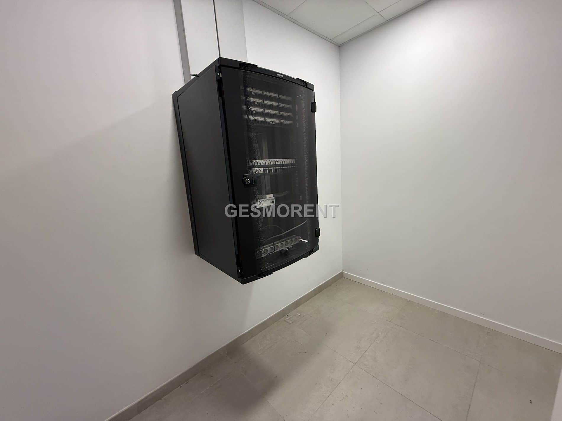 Local comercial en alquiler en Polígono Son Castello, Palma de Mallorca - Foto 5