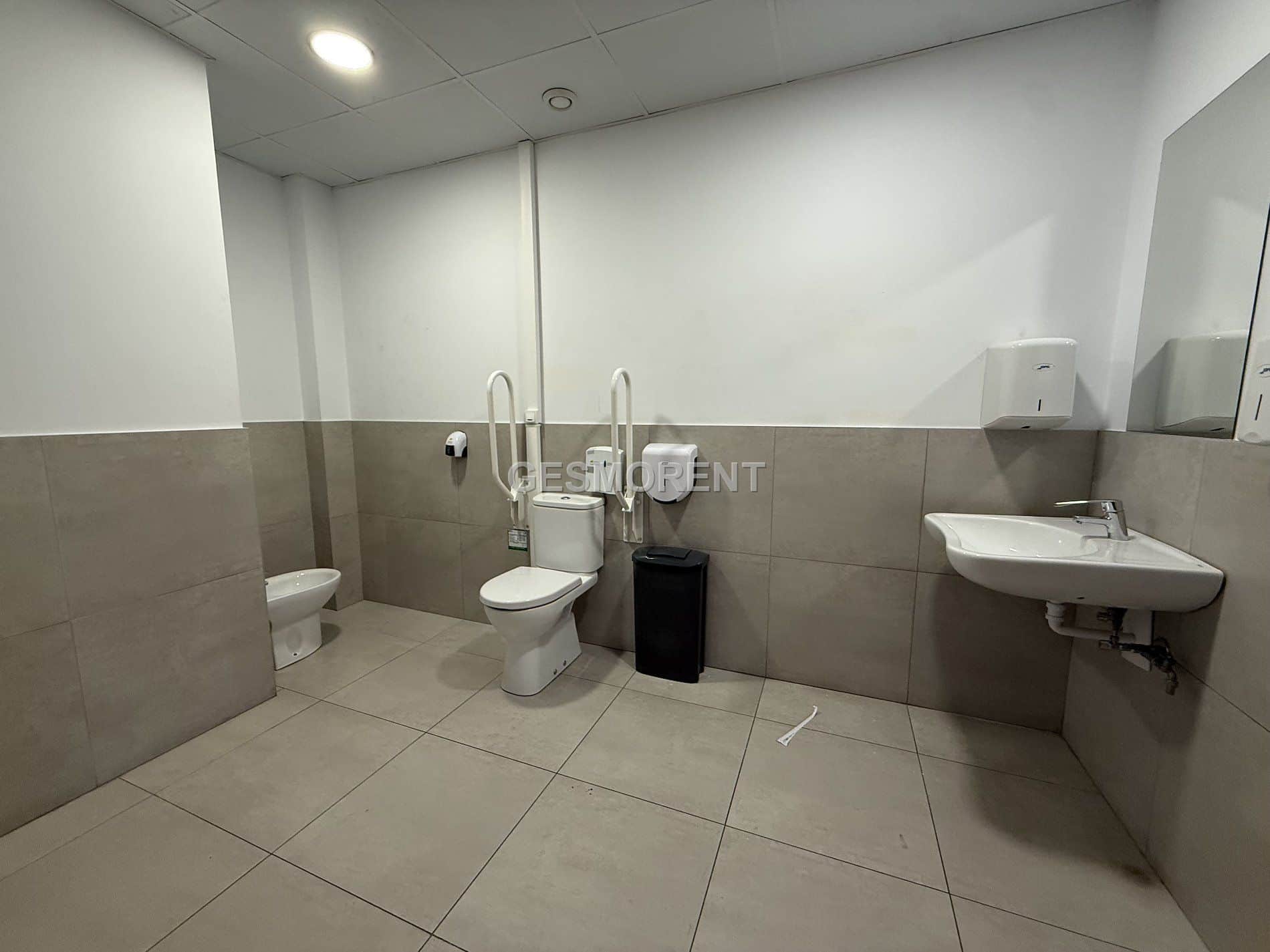 Local comercial en alquiler en Polígono Son Castello, Palma de Mallorca - Foto 5