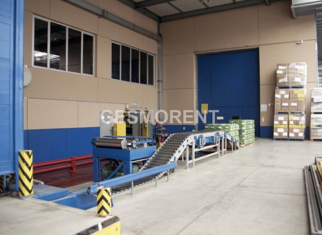 NAVE EN VENTA EN RIPOLLET - Foto 4