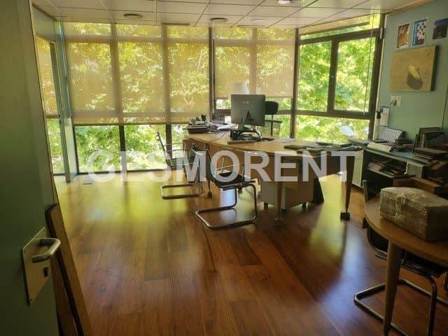 EDIFICIO CORPORATIVO EN VENTA EN CORNELLA DE LLOBREGAT - Foto 4