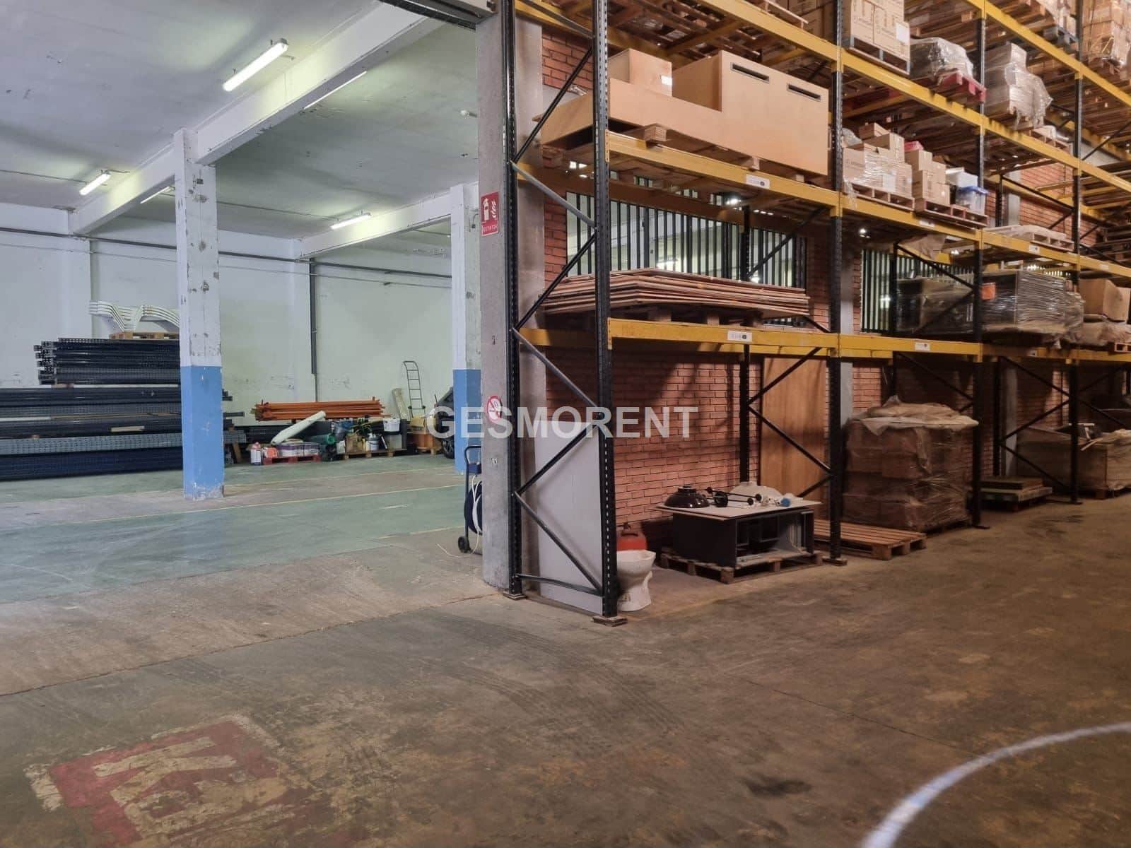 EDIFICIO CORPORATIVO EN VENTA EN CORNELLA DE LLOBREGAT - Foto 2