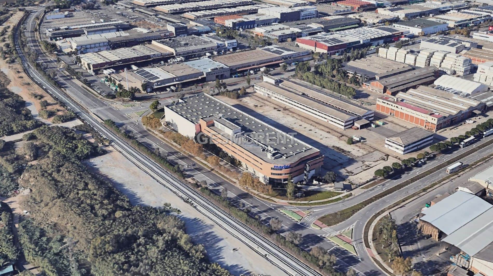 Nave industrial en venta en Barcelona - Foto 5
