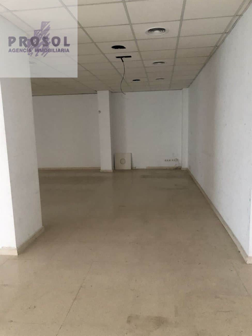 Local comercial en alquiler en Villarreal - Foto 3