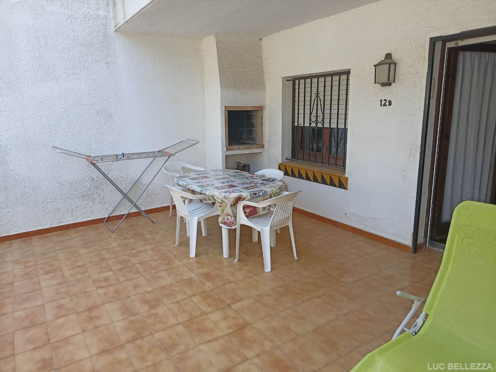 Apartamento con gran terraza y bonita piscina comunitaria - Foto 5