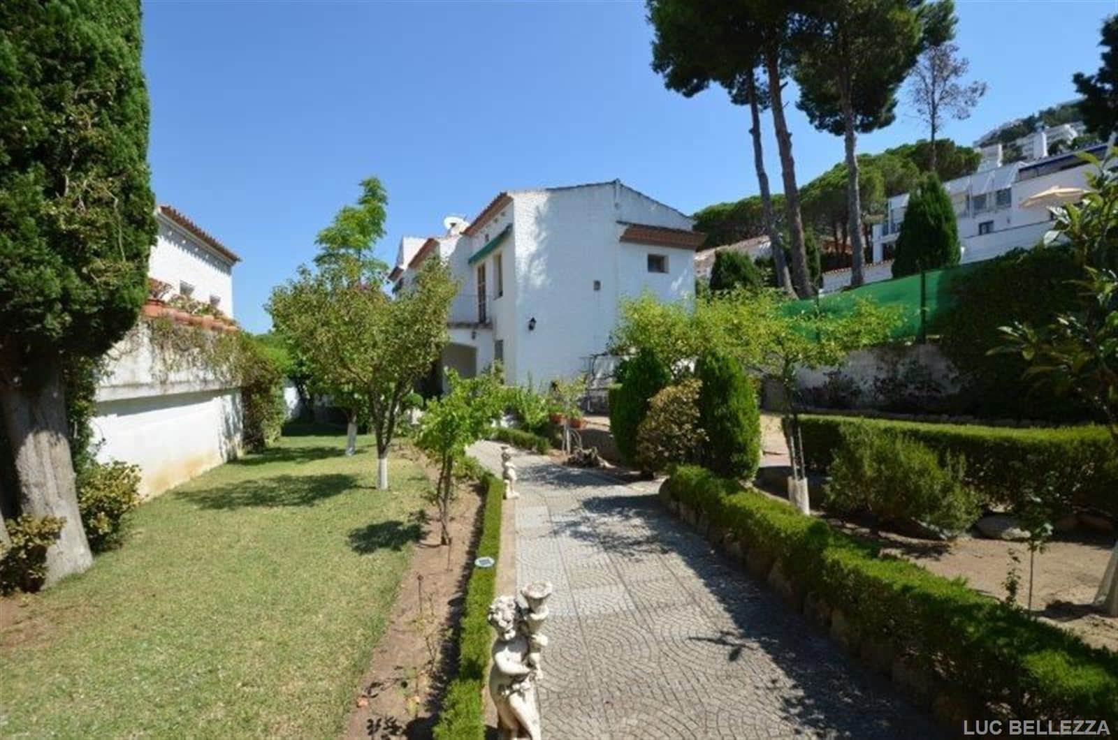 Magnífica propiedad en zona residencial de Roses - Foto 3