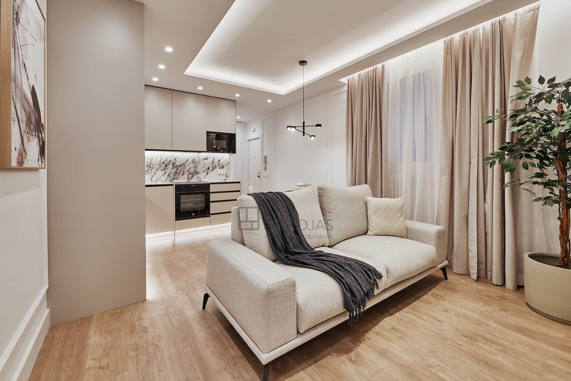 Piso en venta en Madrid - Foto 1
