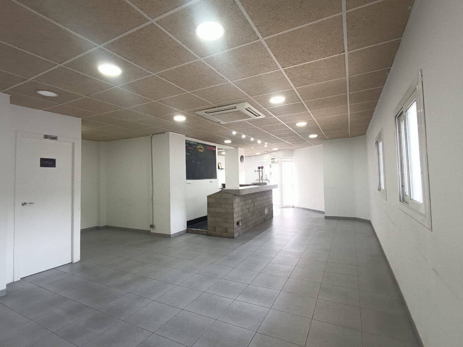 Local comercial - Mare De Déu De Loreto - Pallejà - Foto 1