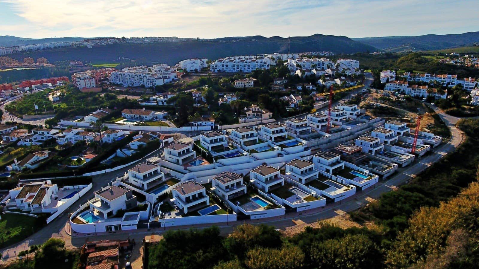 Villa en venta en Manilva - Foto 1