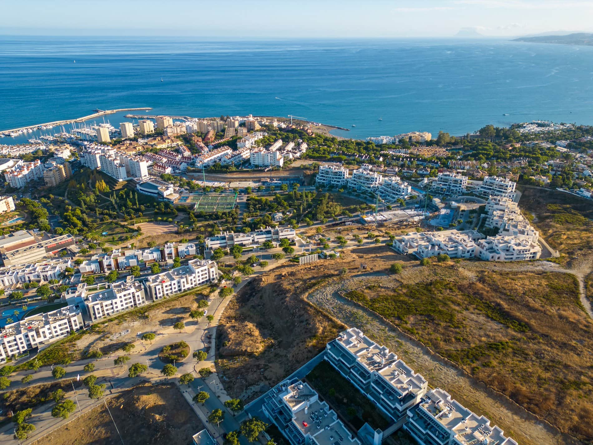Piso en venta en Estepona - Foto 2