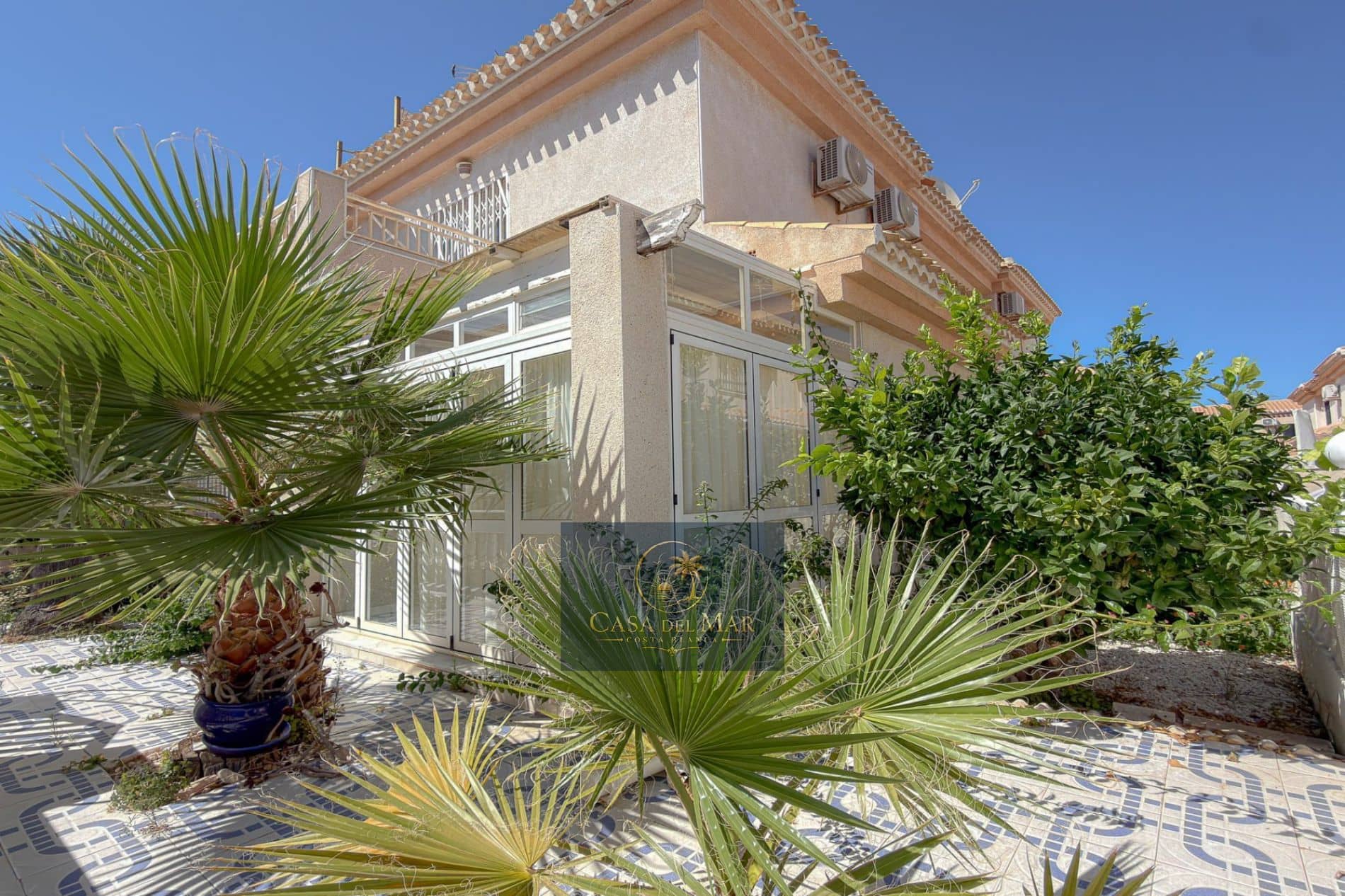 Semi-detached house - Calle Rubí - La Zenia - Orihuela - Foto 1