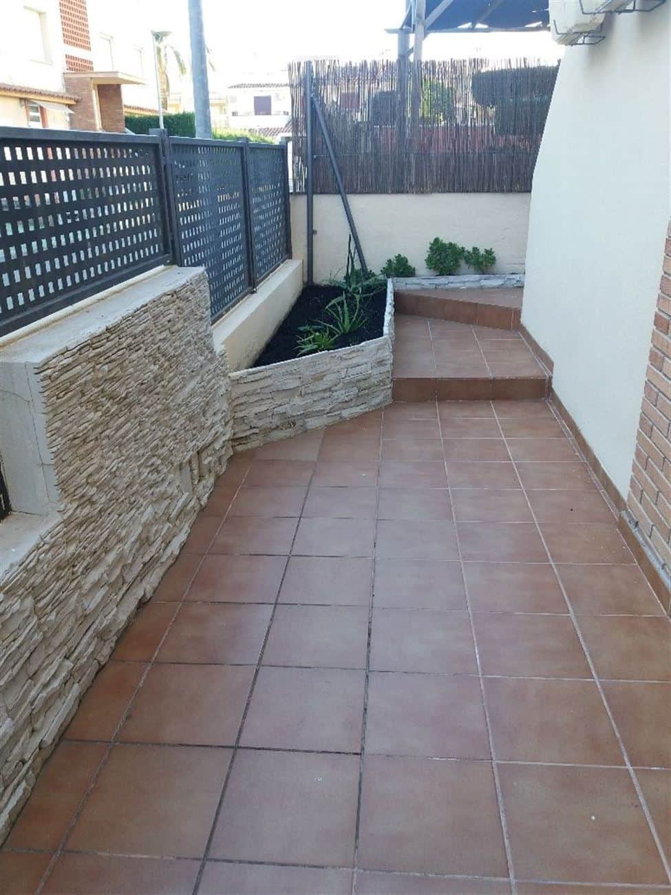 ¡¡OCASIÓN!! PRECIOSO CHALET UNIFAMILIAR AL LADO DE PLAYA - Foto 4